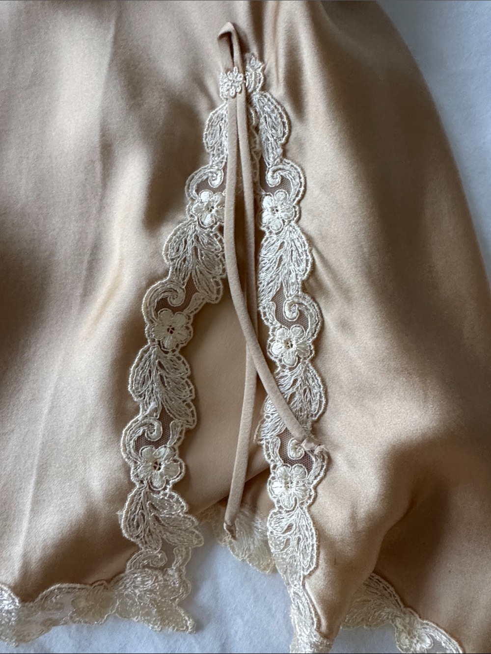 La Perla Champagne Satin Lace-Trim Chemise - Picture 4 of 6